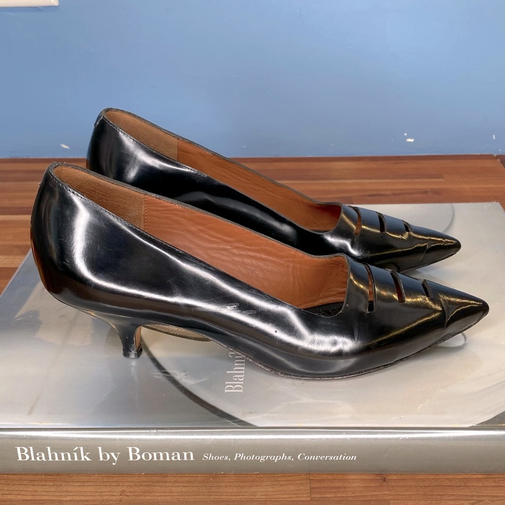 Céline Matte Leather Laser-Cut Kitten Heels - Picture 11 of 12